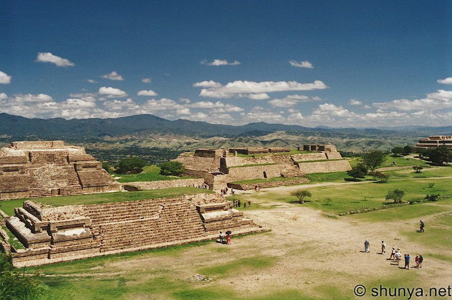 رحله المكسيك MonteAlban7.jpg