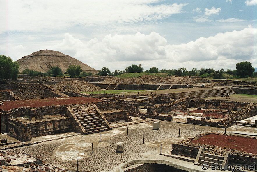 رحله المكسيك Teotihuacan1.jpg