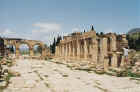 Hierapolis1.jpg (126081 bytes)